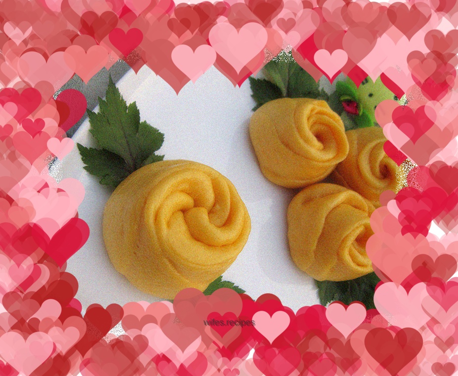 Rose steamed buns