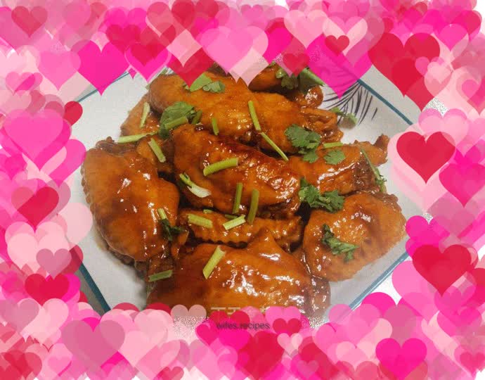 Braised chicken wings