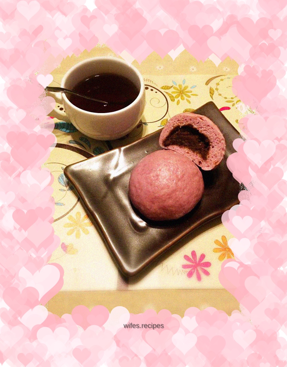 Milky Purple Potato Bean Paste Bun