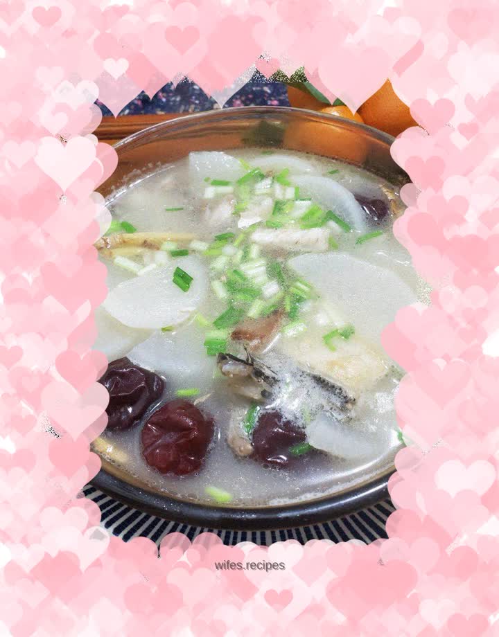 White radish fish soup