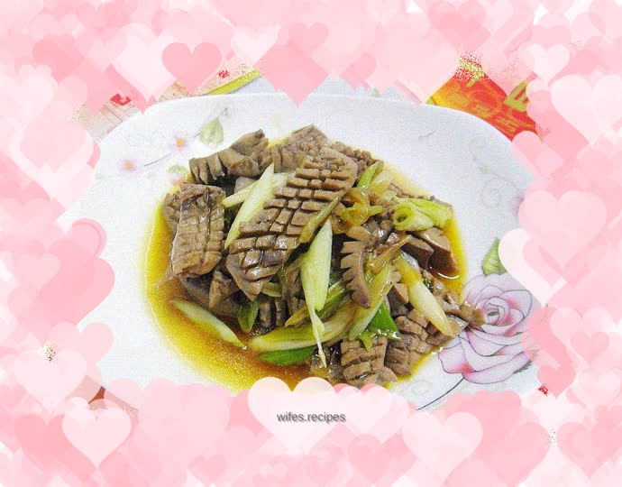 Stir-fried kidneys with green onions