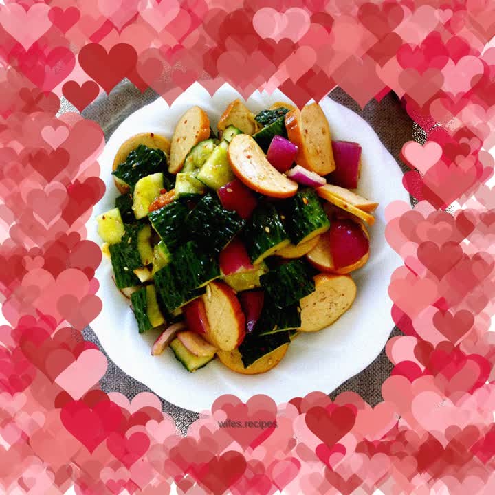 Cucumber mixed with vegetarian chicken