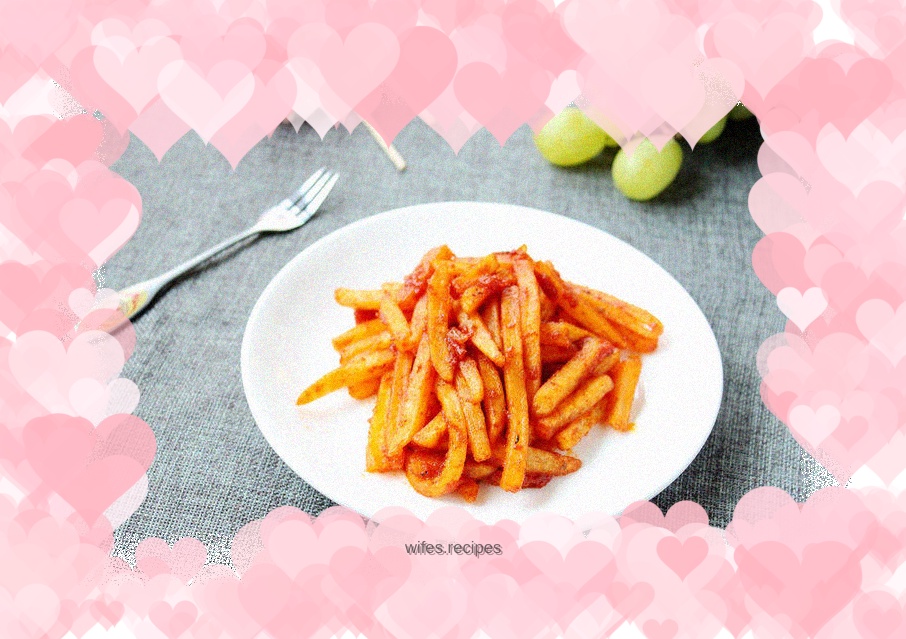French fries with basil ketchup