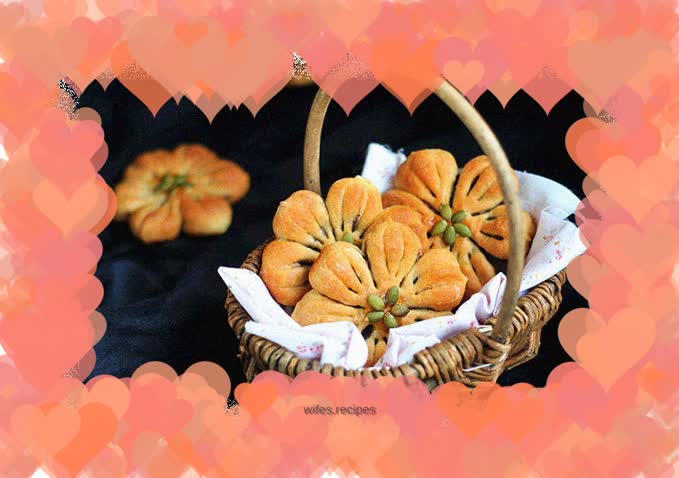 Amaranth juice peach blossom buns