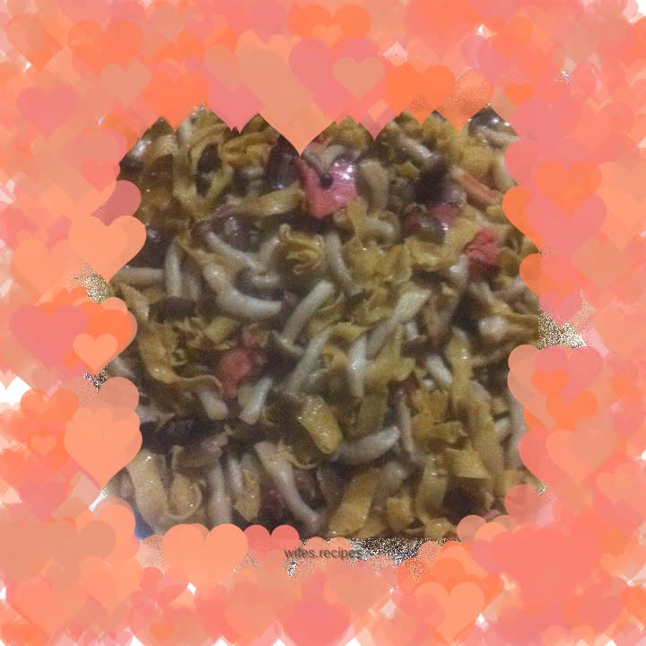 Braised fried bean curd with crab and mushroom flavor