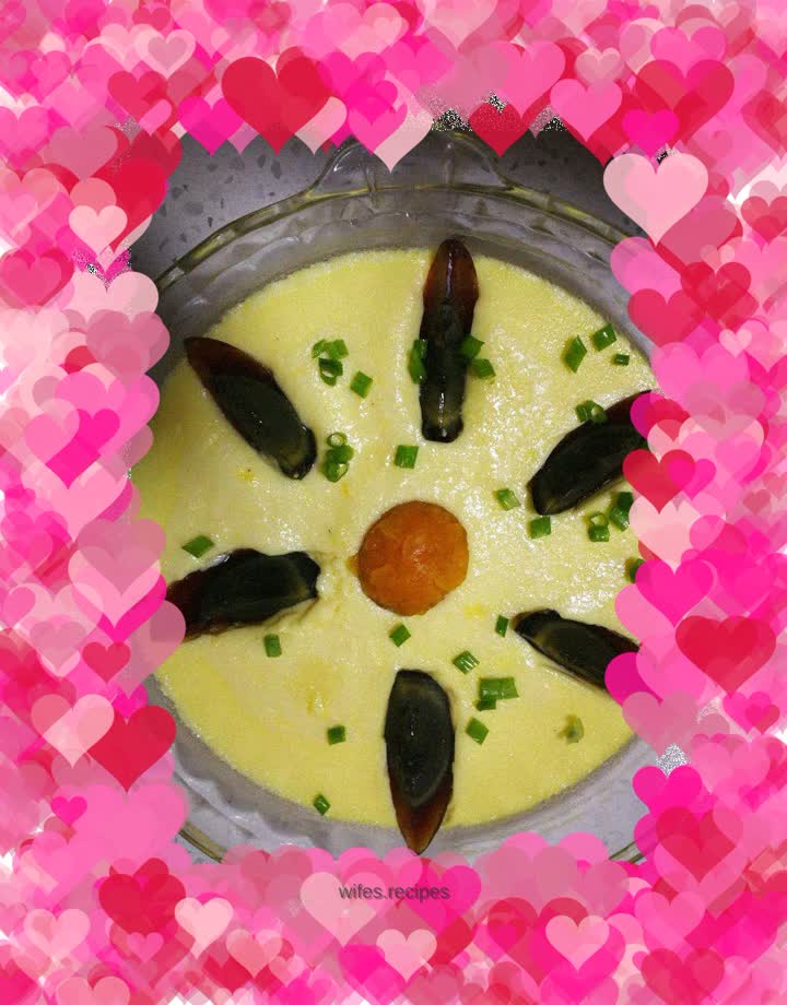 Three-color steamed eggs