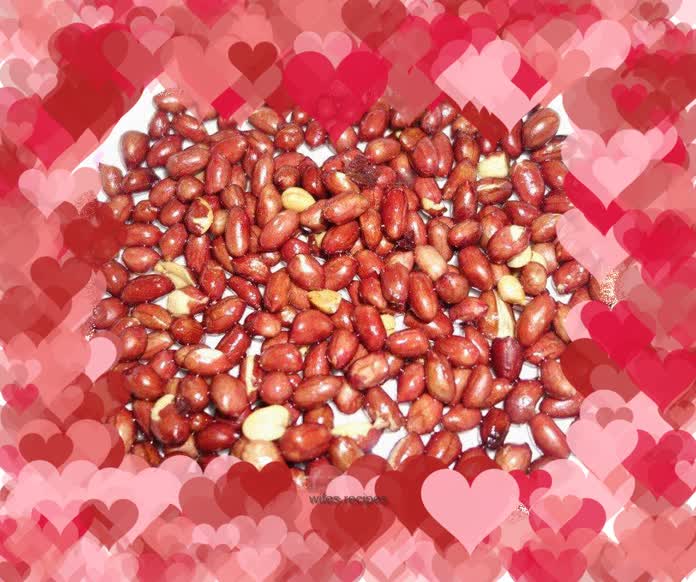 Fried peanuts
