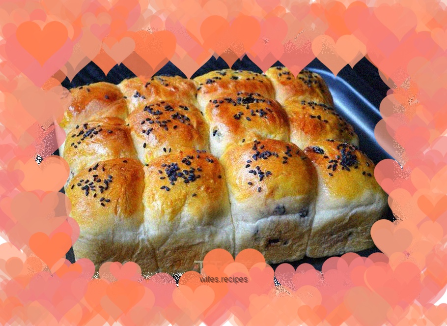 Blackcurrant and raisin snack packs