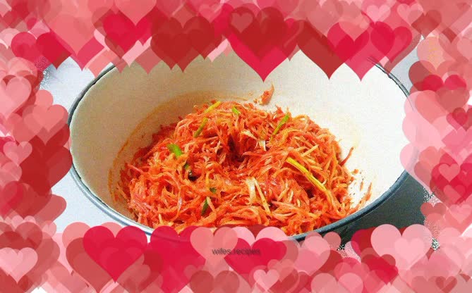 Cold shredded carrots