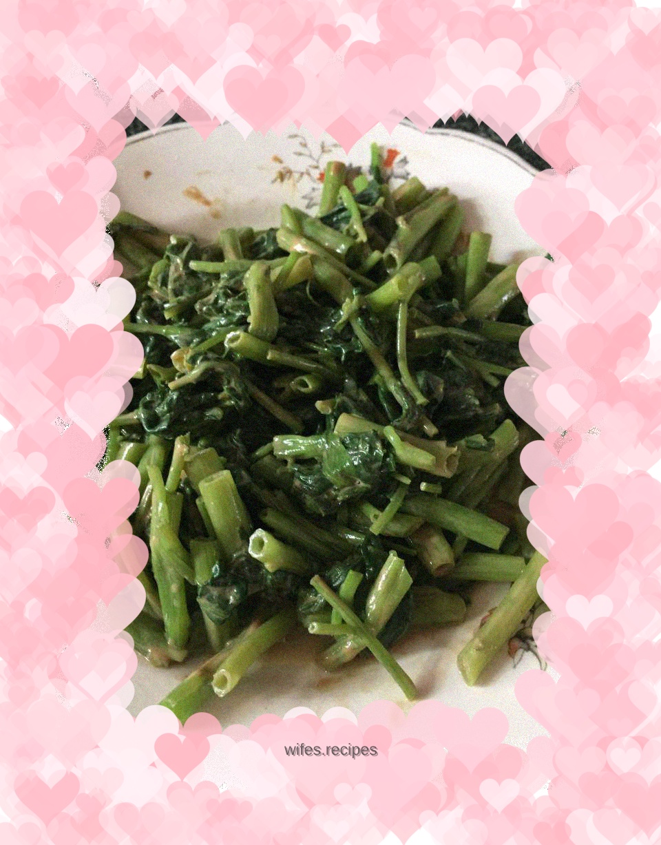 Cold water spinach with sesame sauce