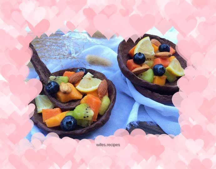 Interesting biscuit bowl imitating unearthed cultural relics