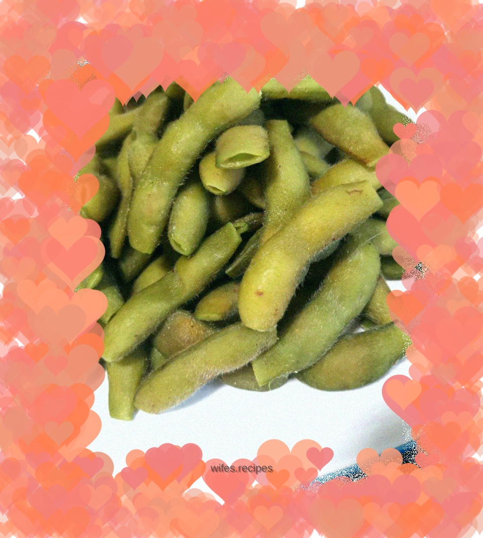 Boiled edamame