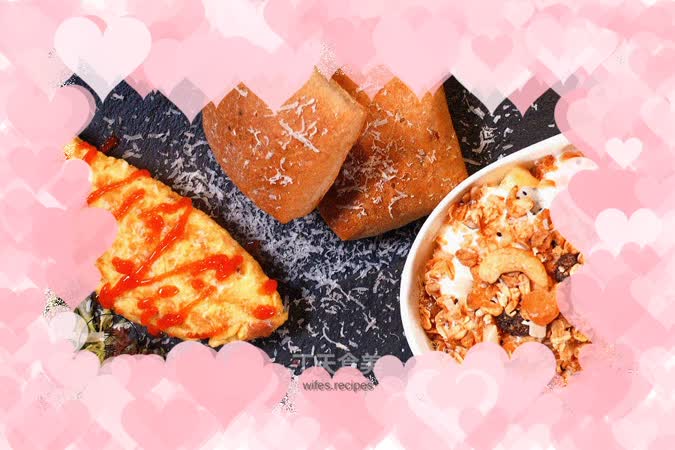 Fruit Meislin with Bacon and Egg Roll