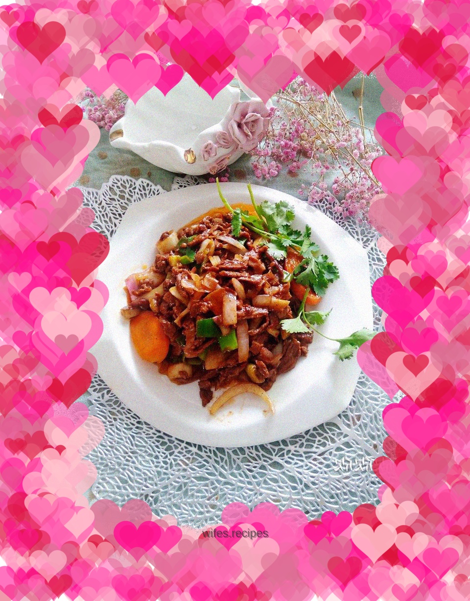 Stir-fried beef with green onions