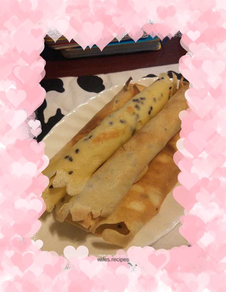 Sesame egg pancake roll