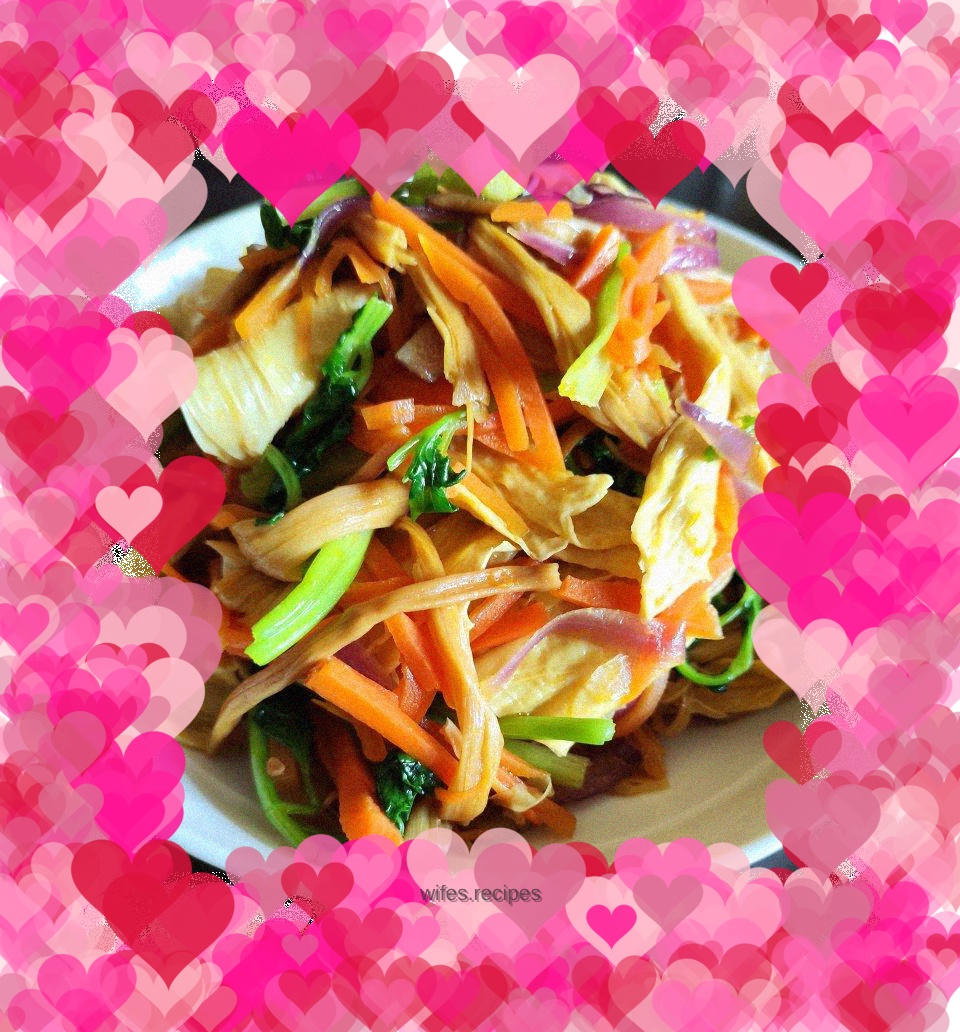 Stir-fried yuba with carrots and day lilies
