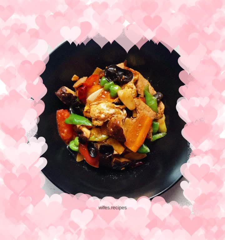 Tenderloin, eggs and fried mushrooms