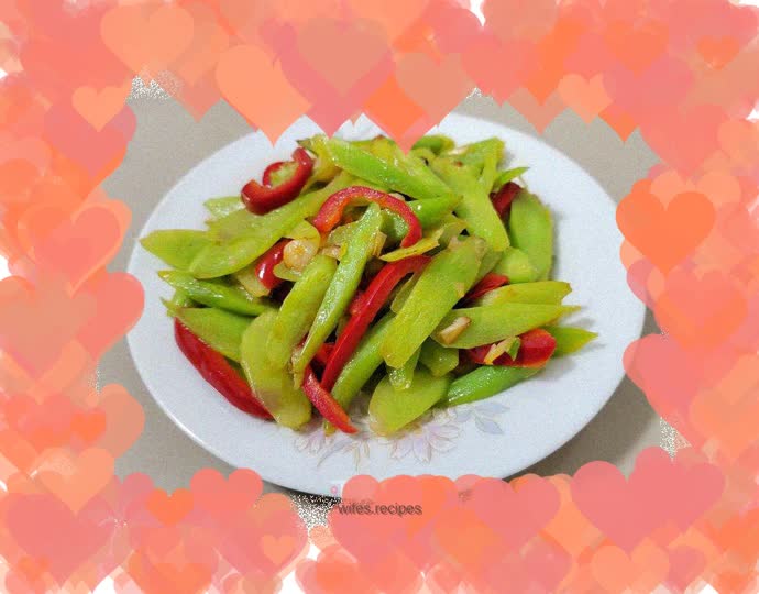 Stir-fried kale with red pepper
