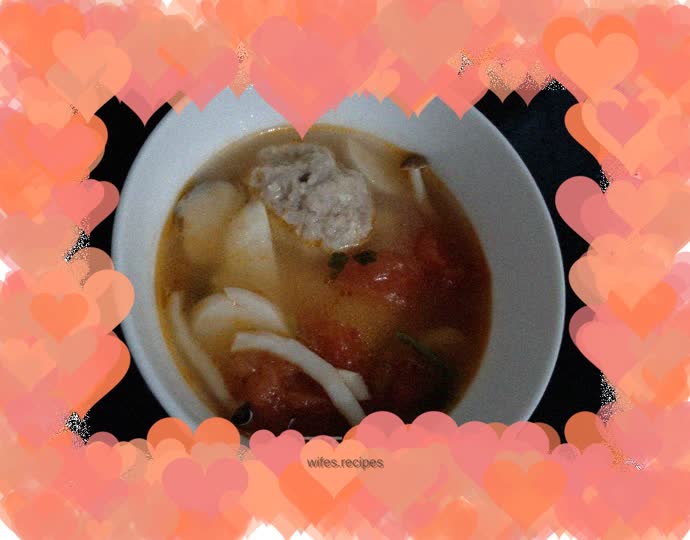 Tomato, Mushroom and Meatball Soup