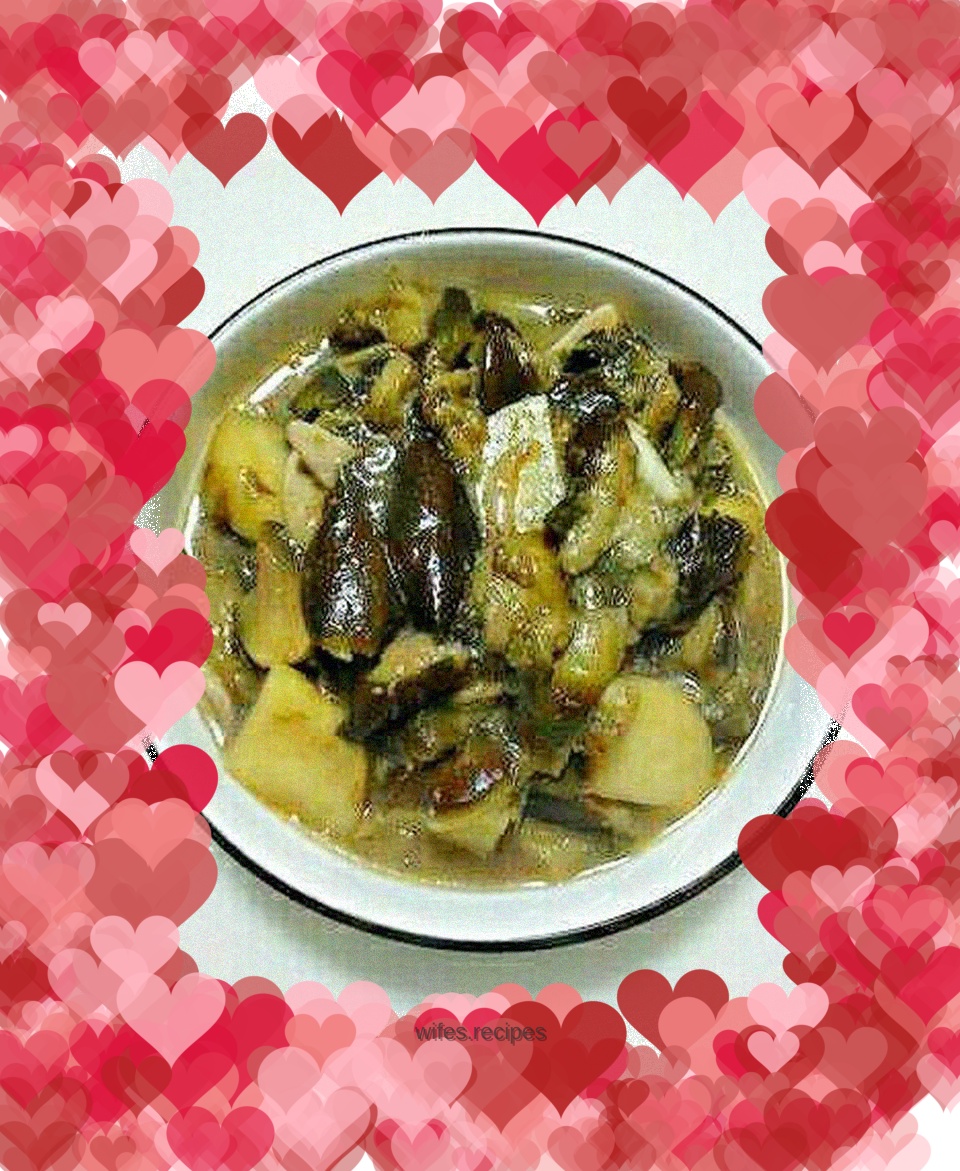 Eggplant stewed in old soup