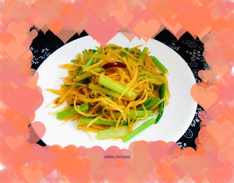 Stir-fried celery with shredded potatoes