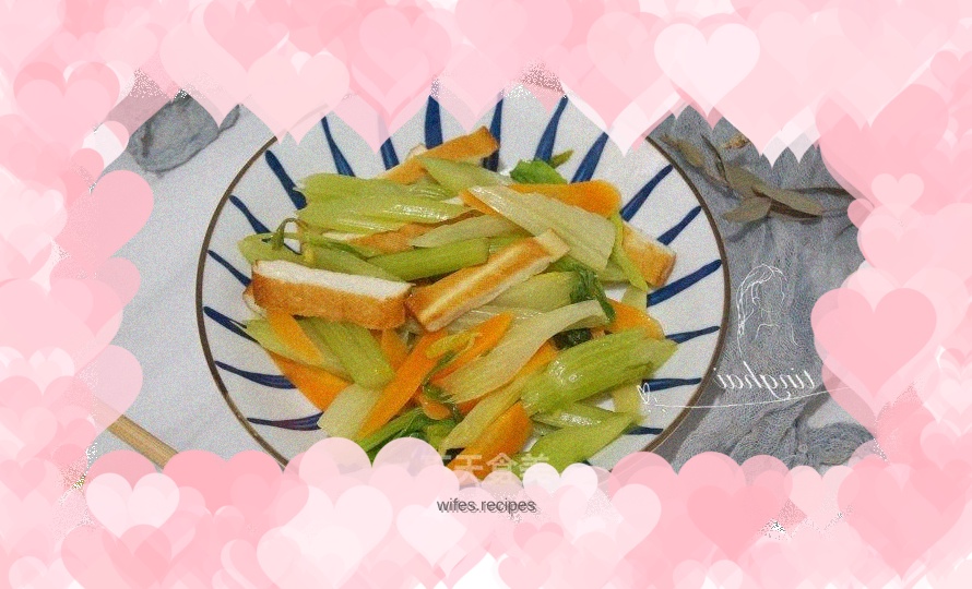 Lower blood pressure and lower fat: stir-fried celery and dried celery