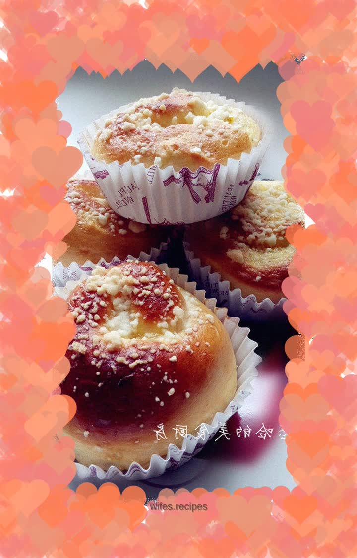 Crispy Pineapple Jam Rolls