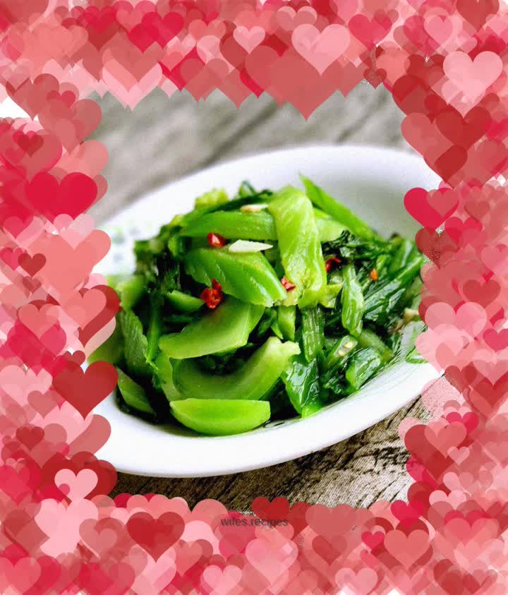 Stir-fried mustard greens