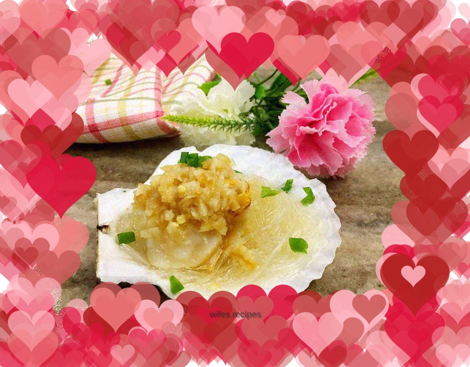Steamed scallops with garlic vermicelli