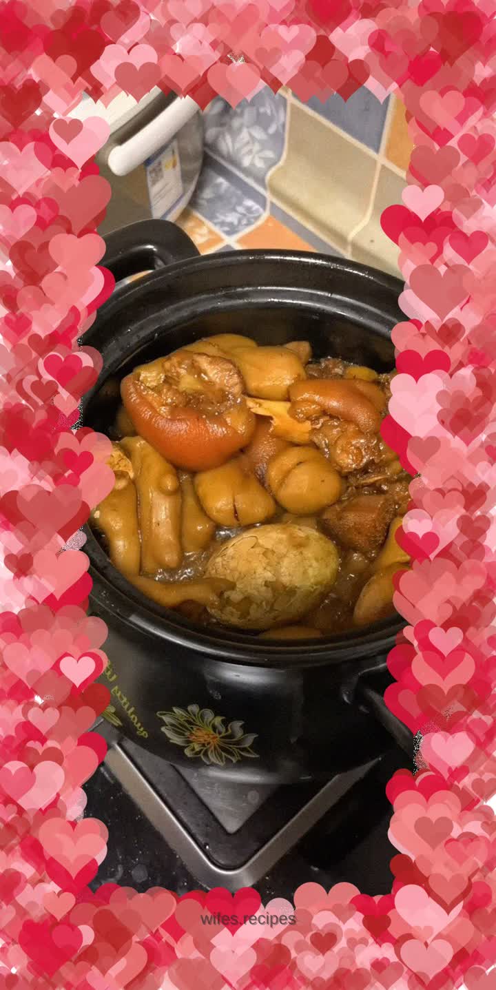 Pork Knuckles, Ginger and Vinegar Eggs