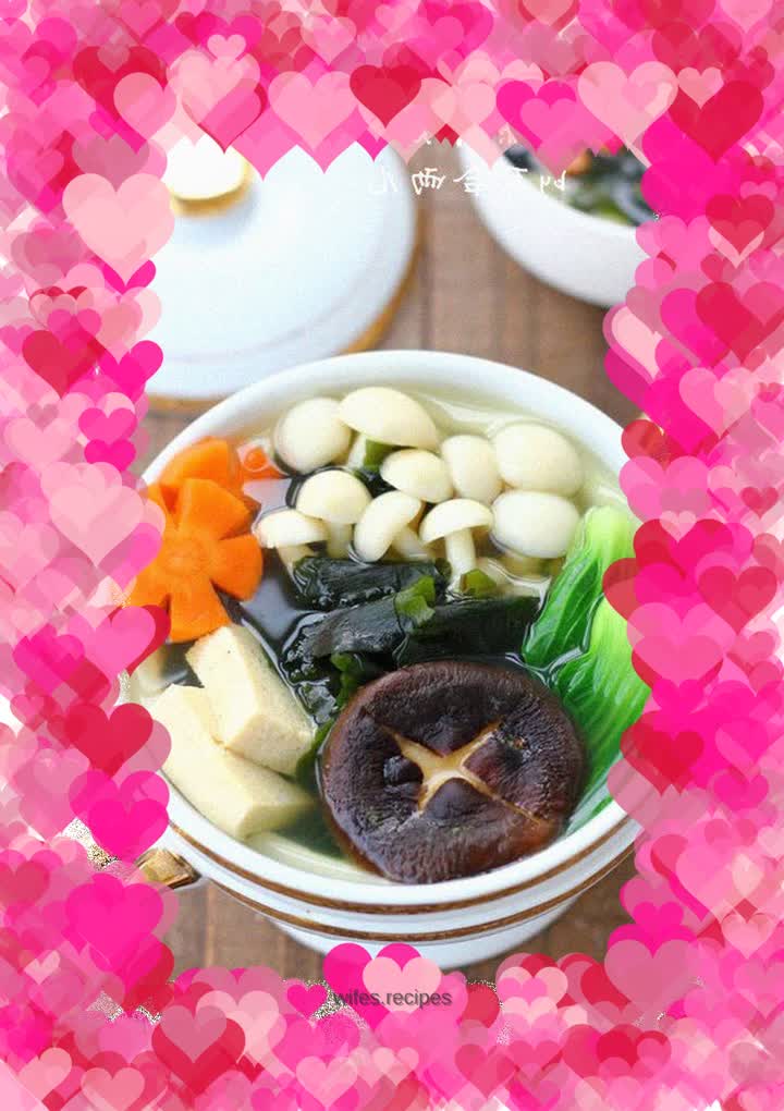 【Delicious Vegetarian】Fresh Mushroom and Seaweed Mushroom Soup