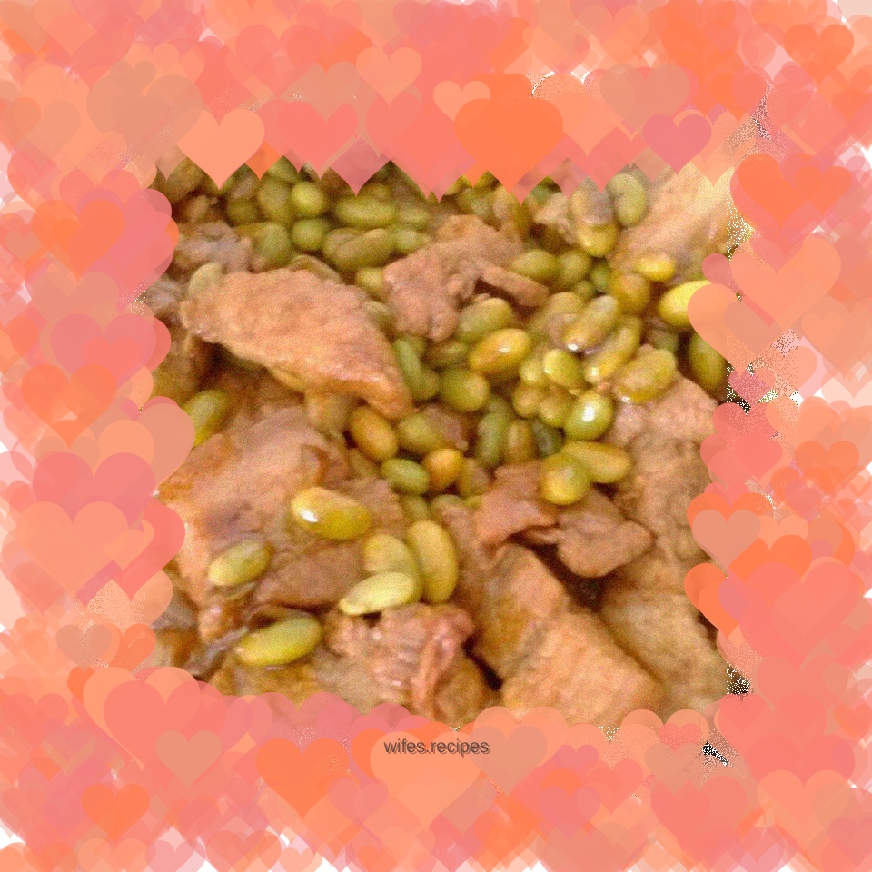 Braised pork belly with soybeans