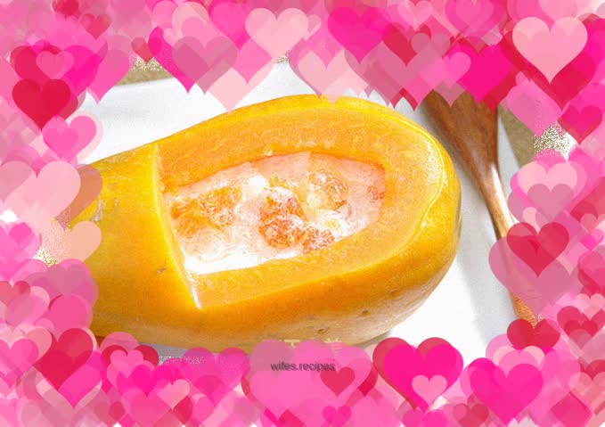 Papaya stewed in milk, snow swallow and peach gum soup