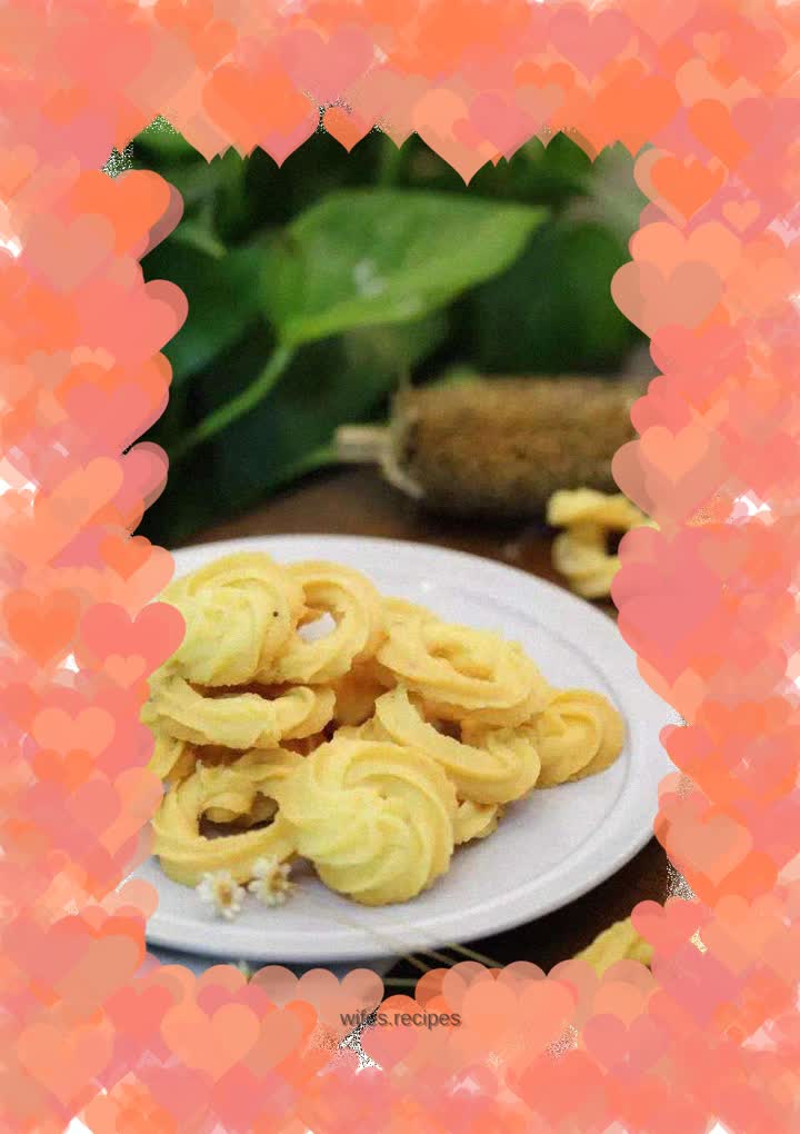 Golden crispy cookies