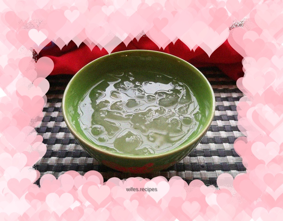 Stewed Tremella Fungus with Rock Sugar