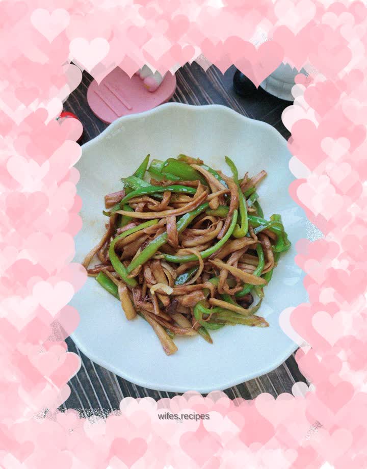 Shredded king oyster mushrooms