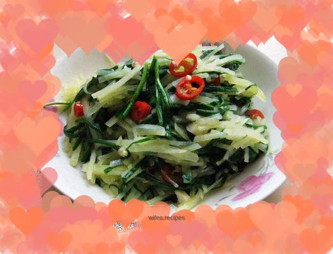 Home-style stir-fry ------ Stir-fried leeks and shredded potatoes