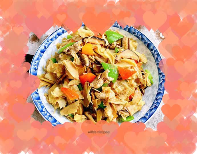 Stir-fried Pork with Bamboo Shoots and Shiitake Mushrooms