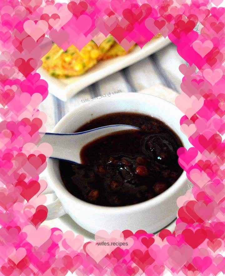 Red bean and black rice porridge