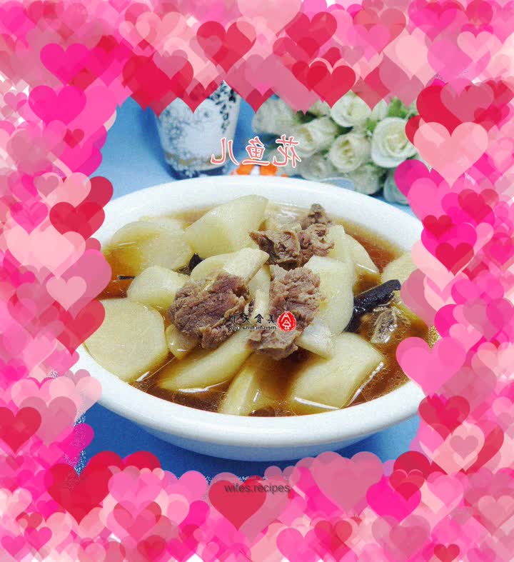 Beef ribs and radish soup