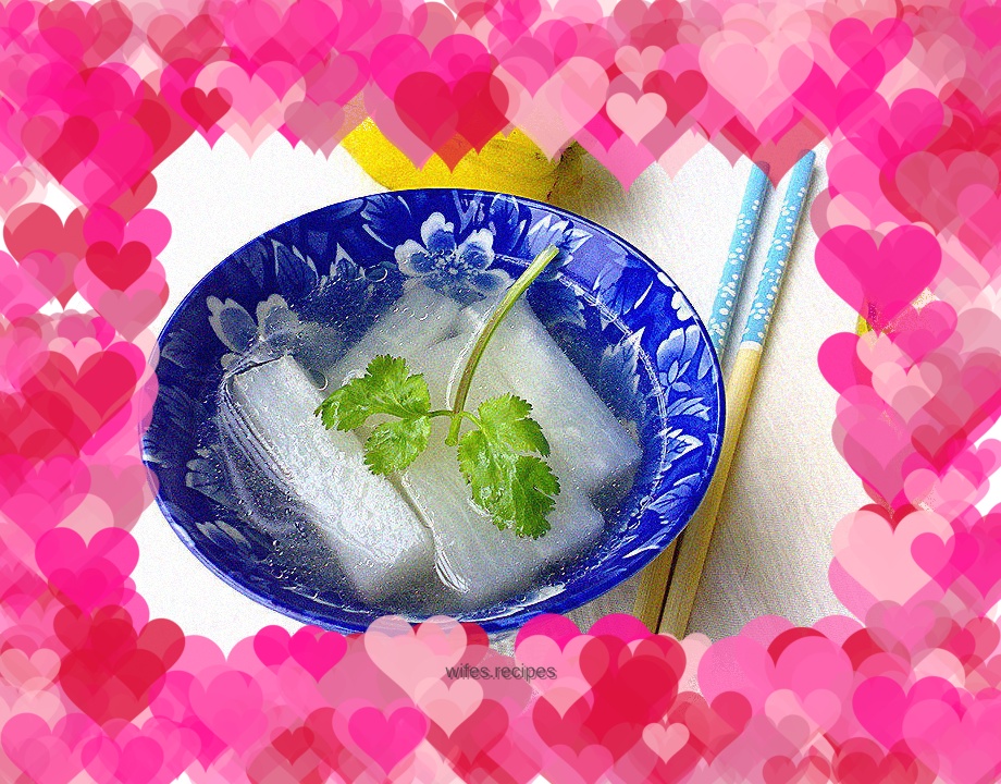 Crystal radish in soup