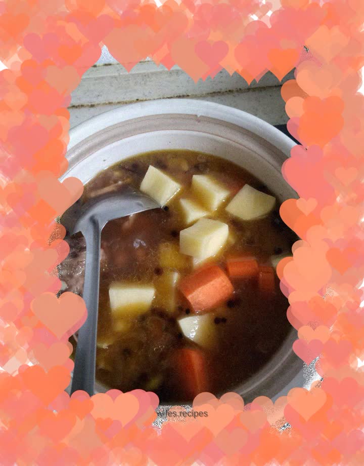 Casserole with chicken and potatoes