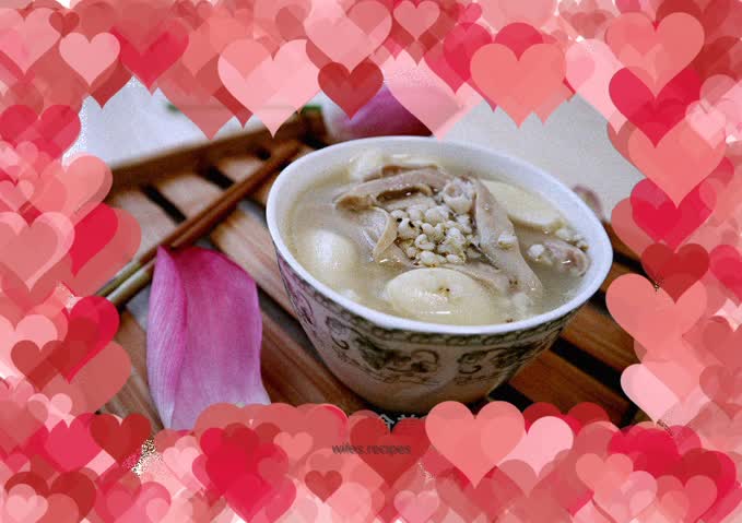 Barley garlic pork belly soup