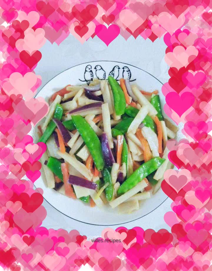 Stir-fried lotus root and snow peas