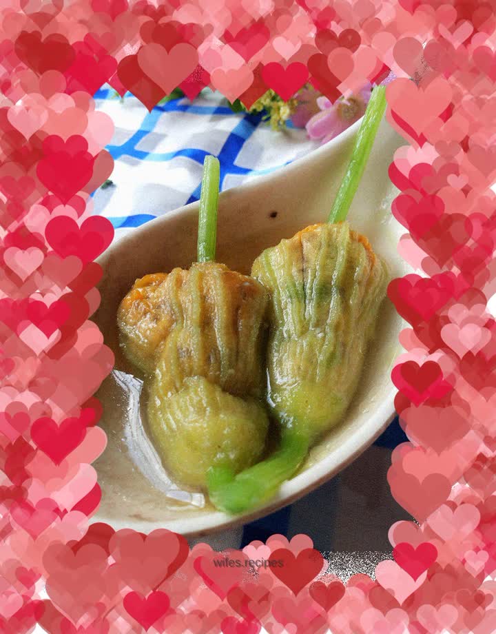 Stuffed pumpkin flowers