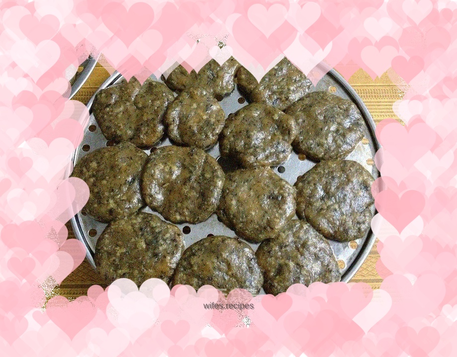 Qingming Rice Cake--a traditional snack of the Hakka people