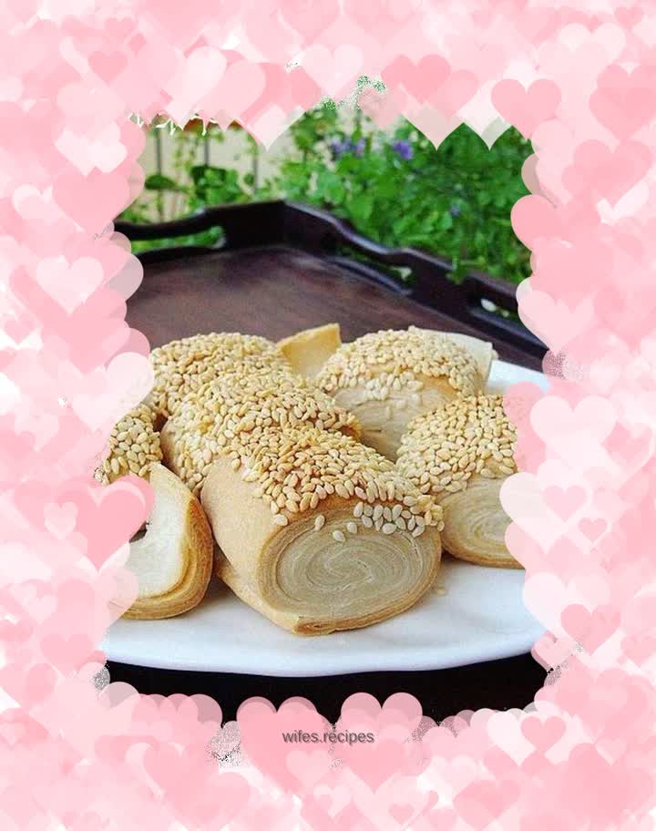 Crispy sesame cake