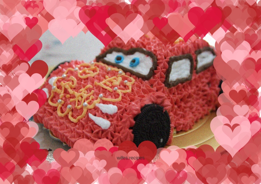 Cute car birthday cake