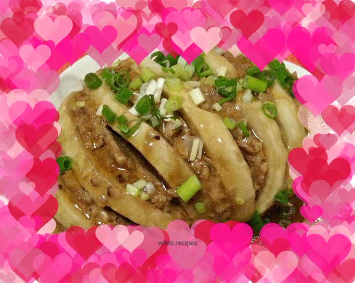 Canned eggplant with mushroom flavor