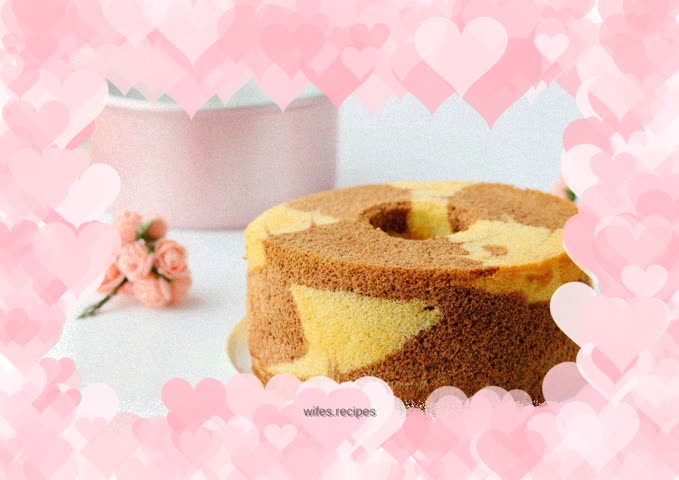 Two-color hot noodle chiffon cake